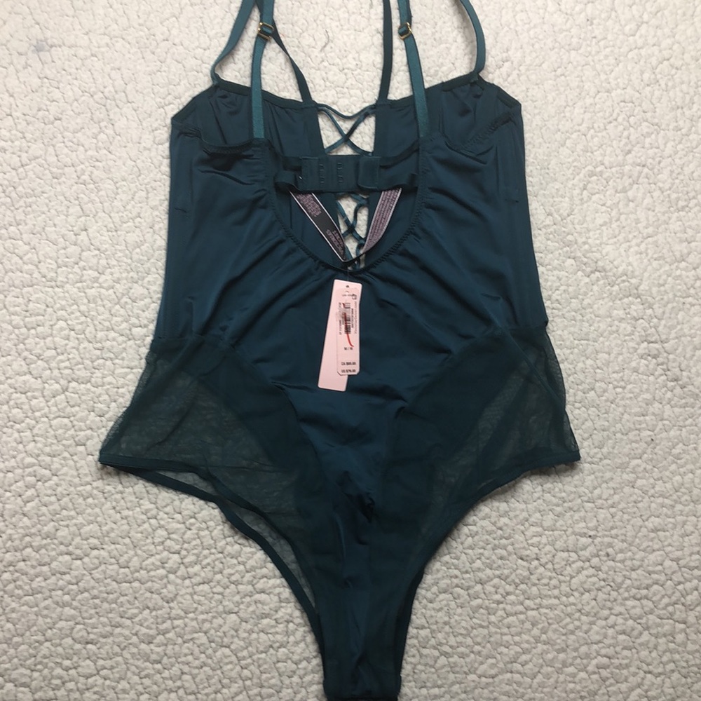 VICTORIA SECRET - Picture 7 of 7